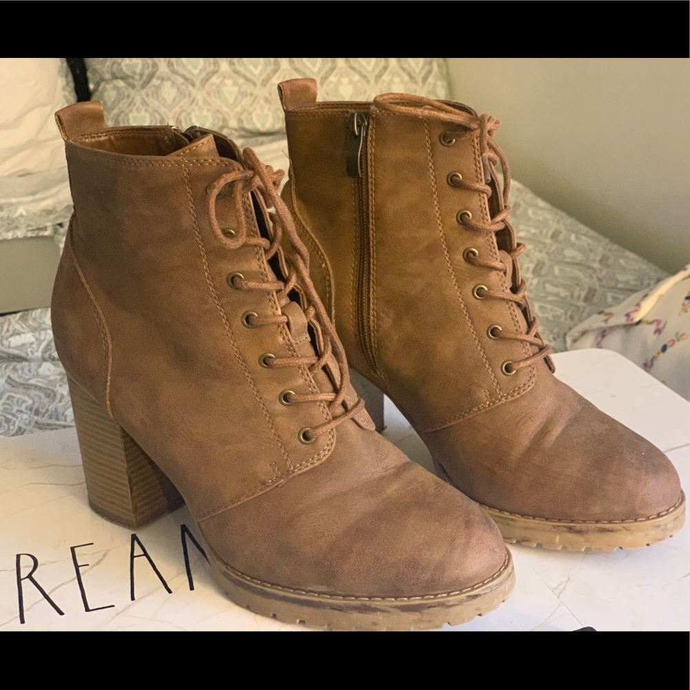 Brown Cute Boot Heels